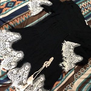 Umgee Black with lace romper, L